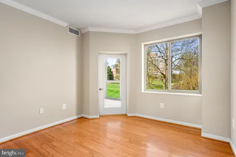 an empty room with window