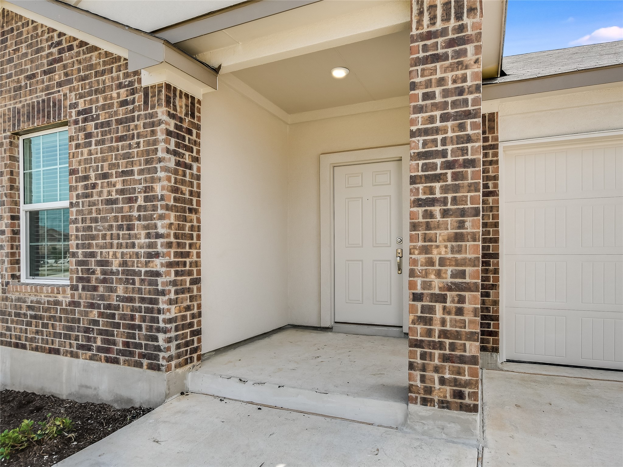 229 Vortex Pass Kyle, TX 78640 - Photo 4 of 32 a view of a brick house