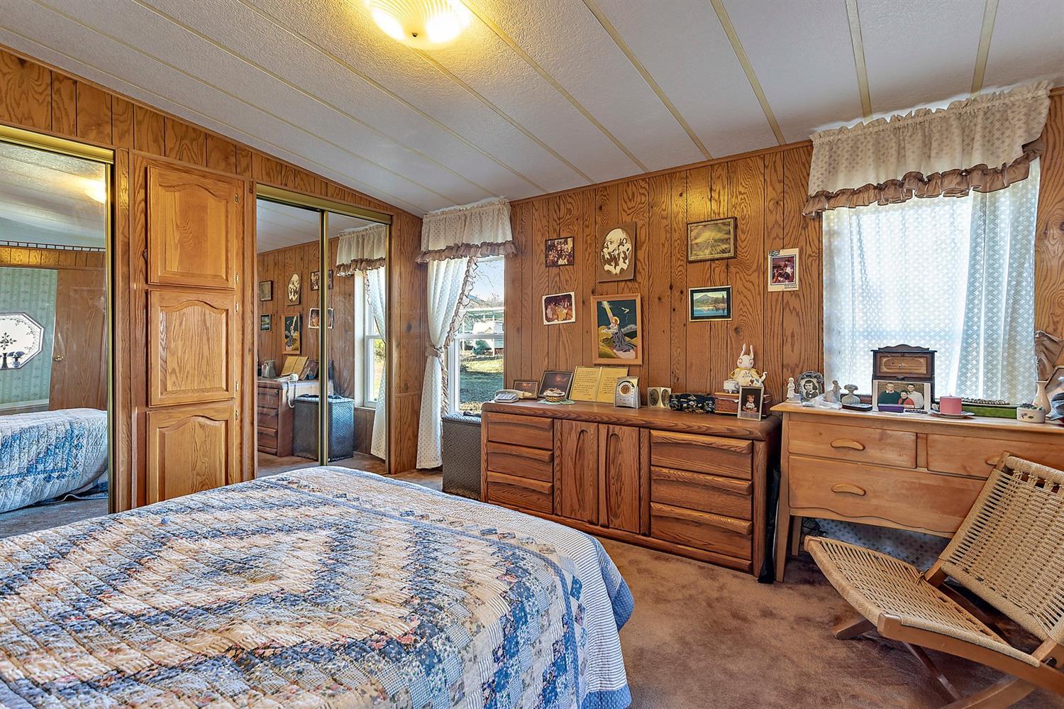 5840 Dodge Road White City, OR 97503 - Photo 12 of 31 Additional Photo