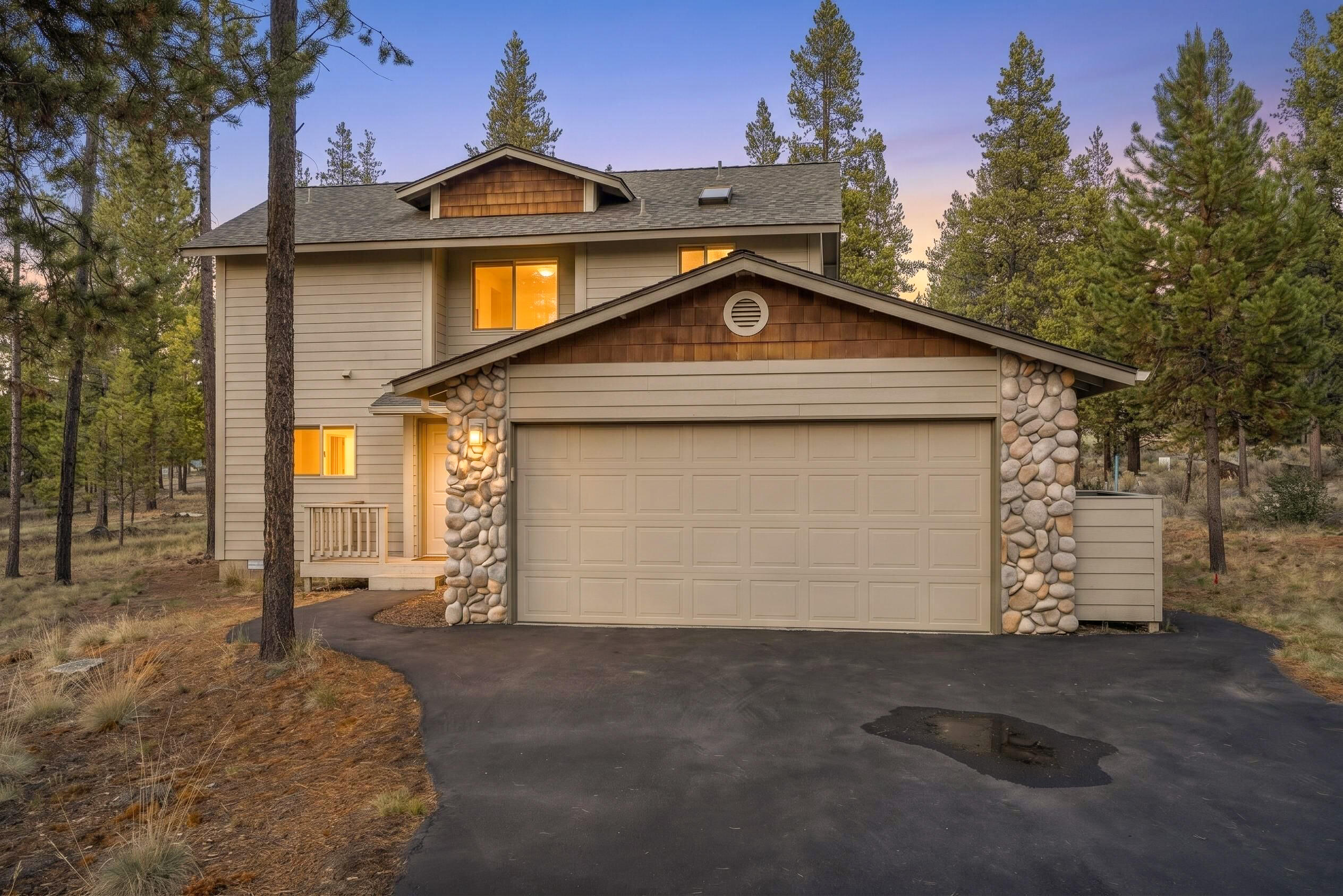57711 Splitrock Lane, Unit 12 Sunriver, OR 97707 - Photo 1 of 21 Welcome to 12 Splitrock