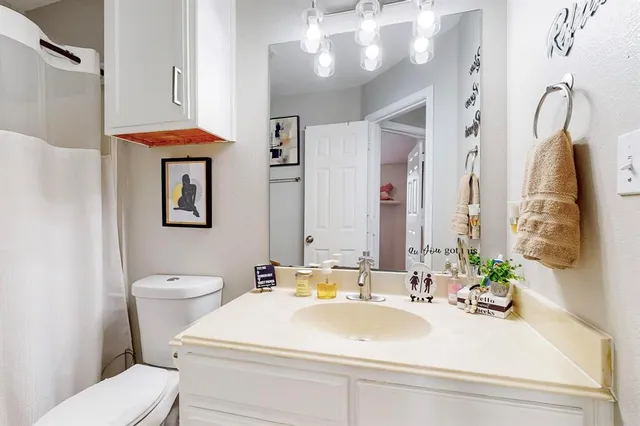 $439,000 | 8000 Arbor Avenue, Fort Worth, TX 76116