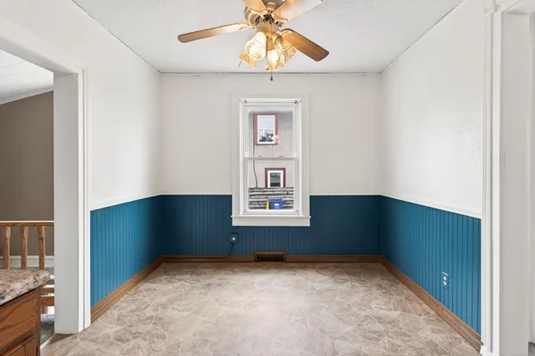 $194,000 | 510 5th Street Northwest, Faribault, MN 55021