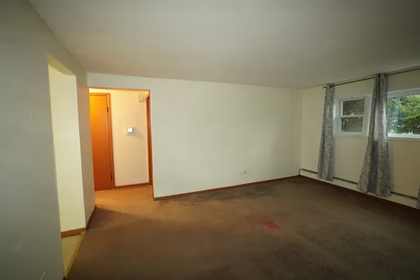 $1,625 | 347 Dalewood Avenue, Unit 5, Wood Dale, IL 60191