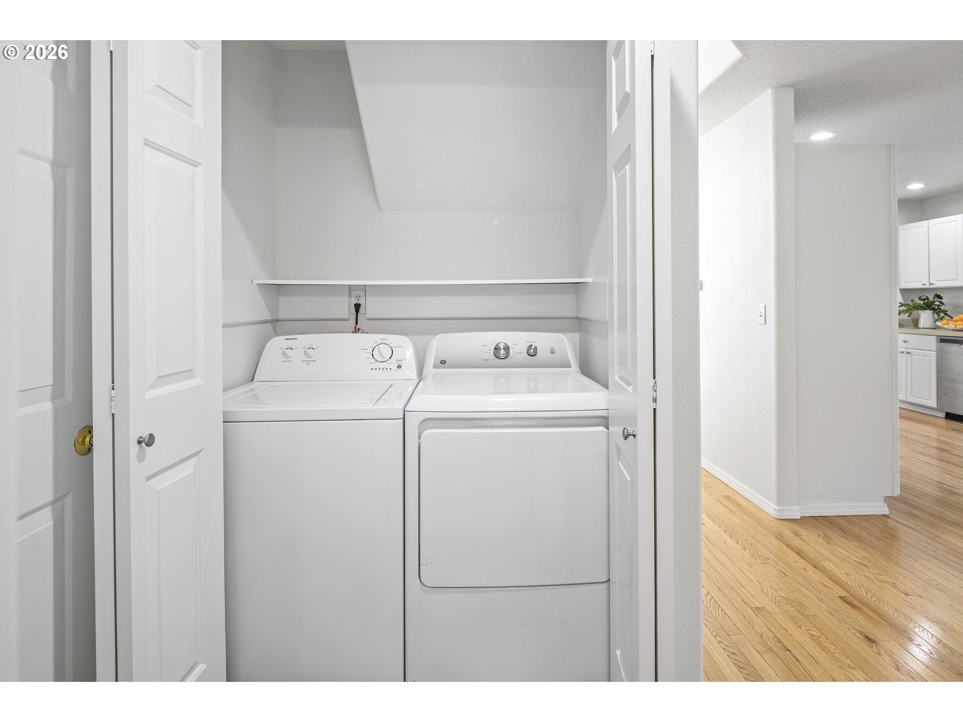 9294 Southwest Midea Court Portland, OR 97225 - Photo 15 of 32 Gallery Image 15