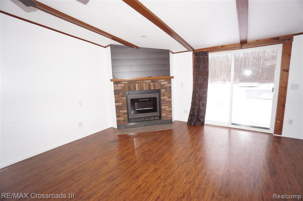41880 Willis Road Belleville, MI 48111 - Photo 10 of 30