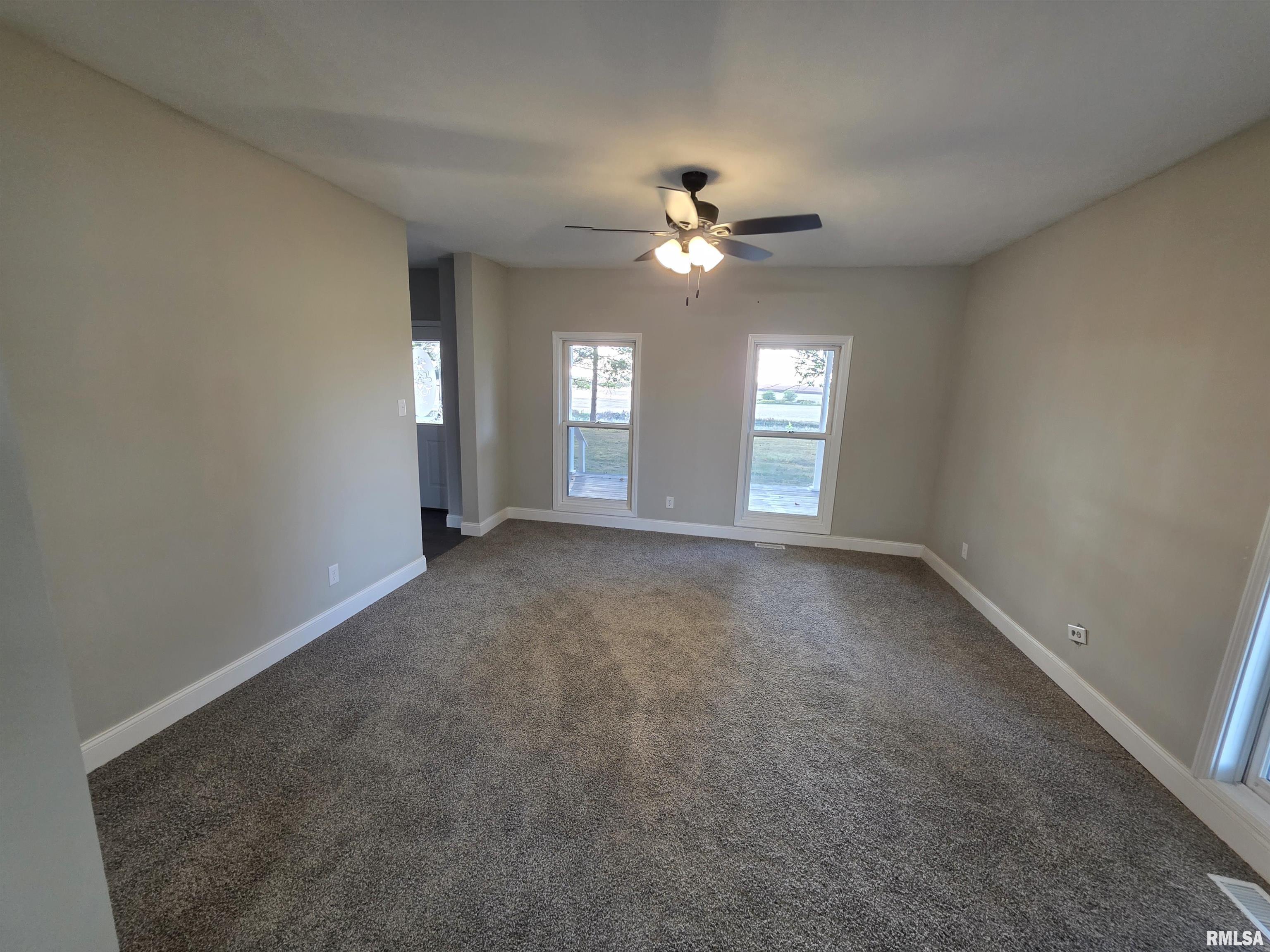 14164 5 Points Road Petersburg, IL 62675 - Photo 11 of 47 Gallery Image 11