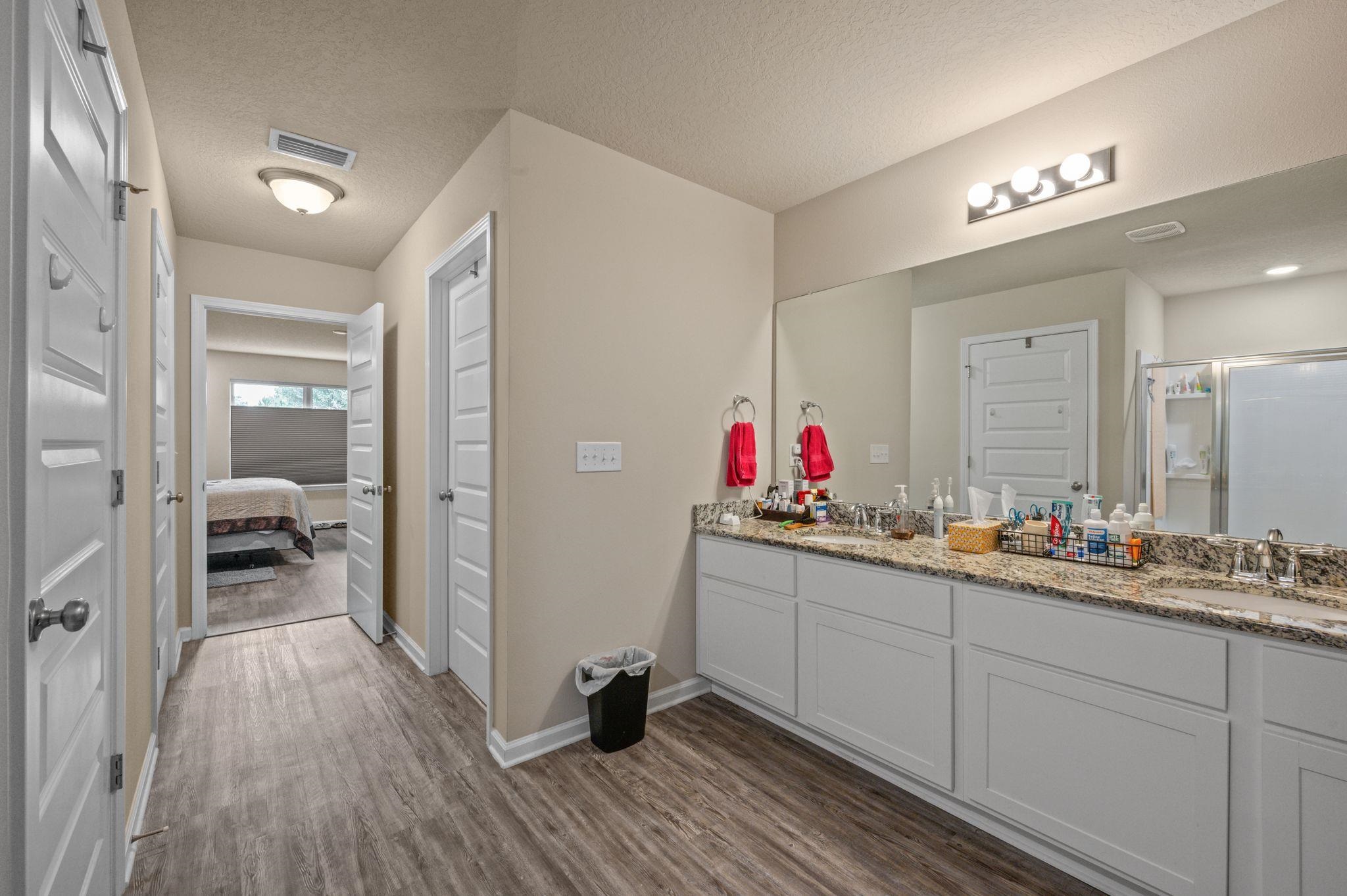 34475 Paisley Avenue Daphne, AL 36527 - Photo 21 of 31 Bathroom