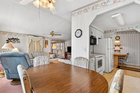 $124,900 | 8906 31st Avenue East, Palmetto, FL 34221