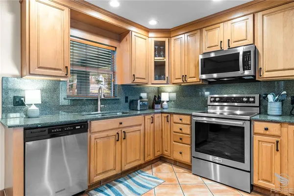 $779,000 | 818 Hope Avenue, New Smyrna Beach, FL 32169