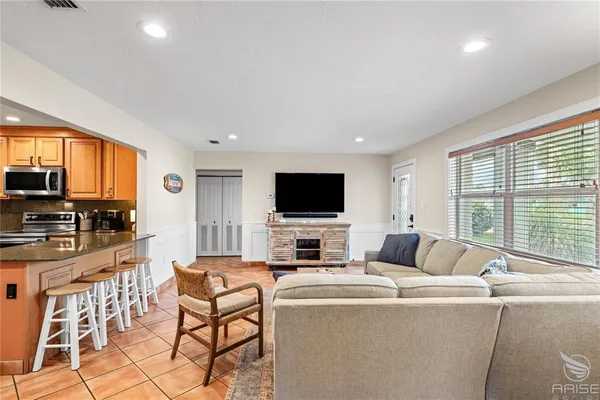 $779,000 | 818 Hope Avenue, New Smyrna Beach, FL 32169