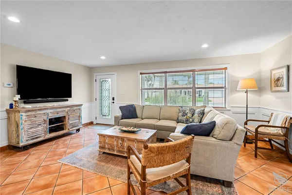 $779,000 | 818 Hope Avenue, New Smyrna Beach, FL 32169