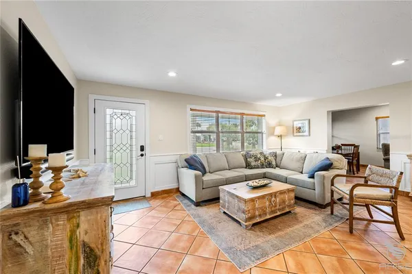 $779,000 | 818 Hope Avenue, New Smyrna Beach, FL 32169
