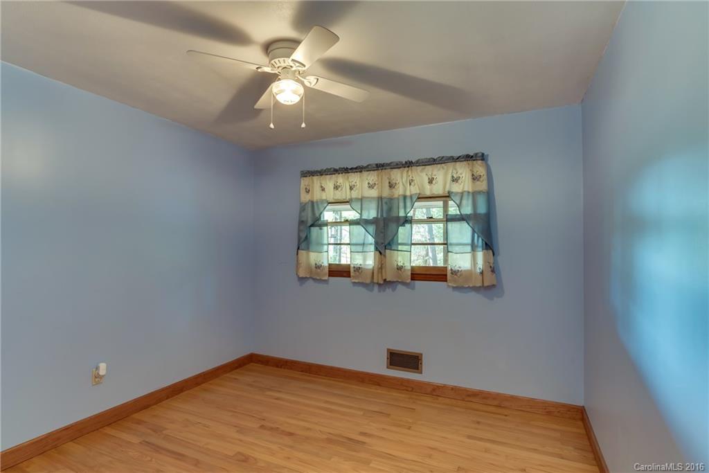 300 West Melvin Hill Road Columbus, NC 28722 - Photo 18 of 24 Gallery Image 18