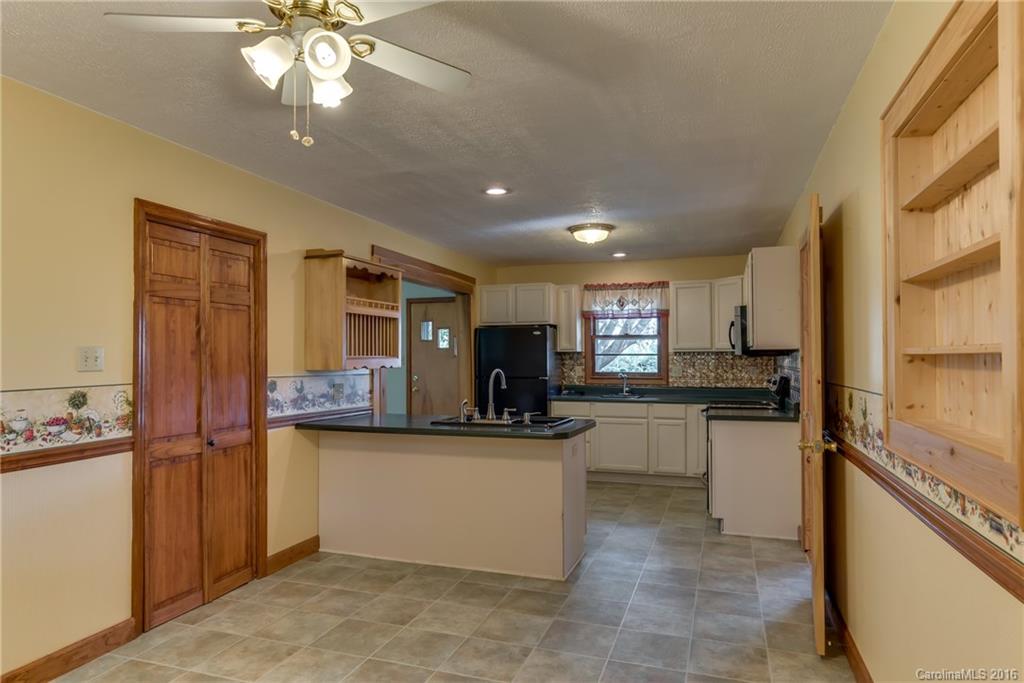 300 West Melvin Hill Road Columbus, NC 28722 - Photo 9 of 24 Gallery Image 9