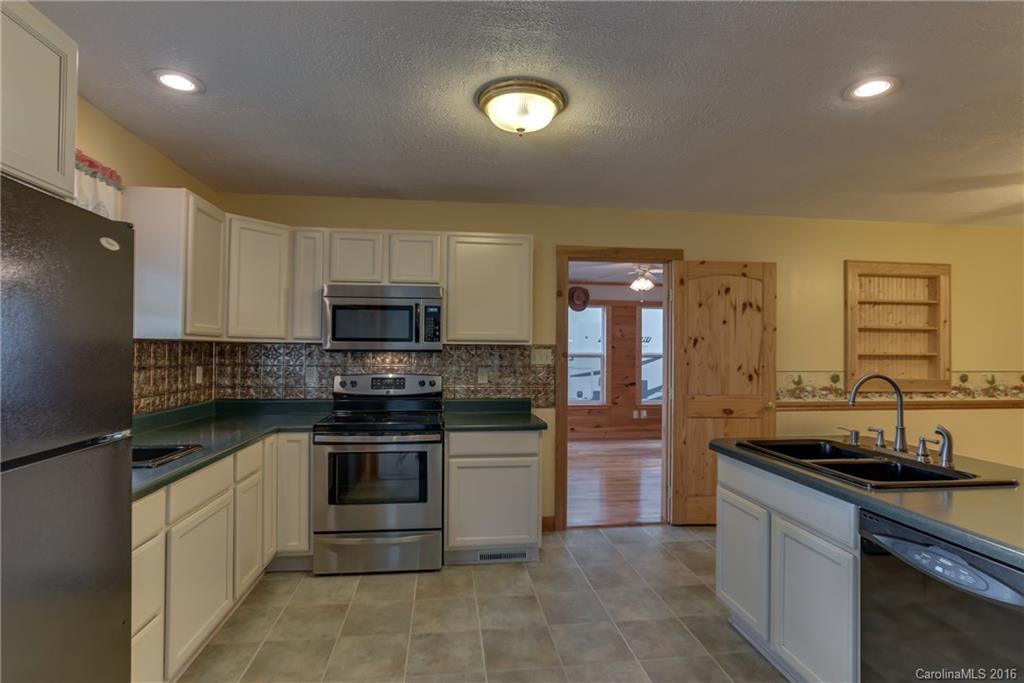 300 West Melvin Hill Road Columbus, NC 28722 - Photo 10 of 24 Gallery Image 10