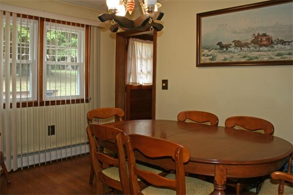 998 New Sherborn Road Athol, MA 01331 - Photo 6 of 10 a dining room with furniture and window