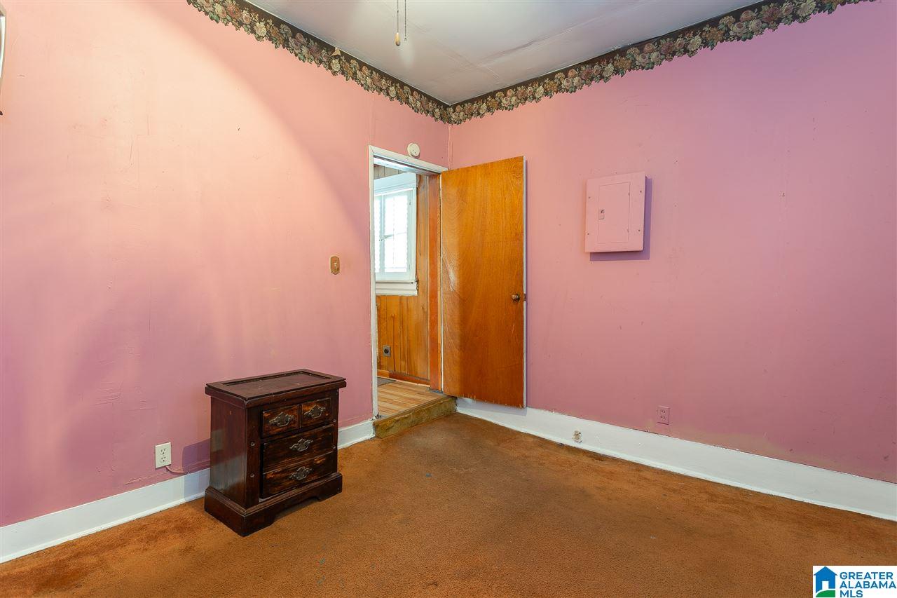 721 West 18th Street Anniston, AL 36201 - Photo 16 of 33