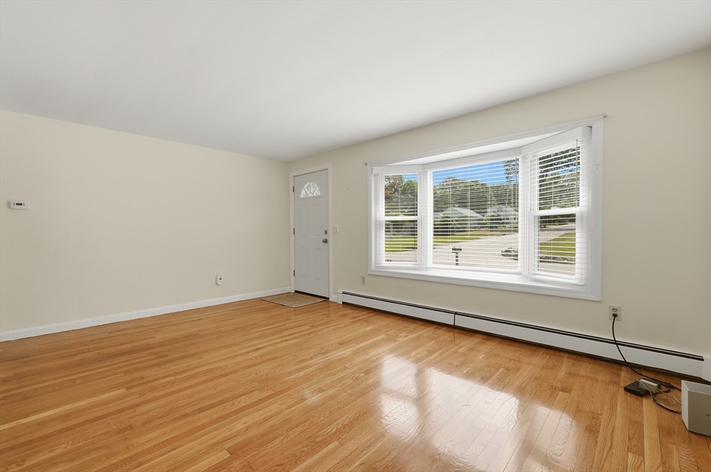11 Fuller Road Attleboro, MA 02703 - Photo 6 of 31 Gallery Image 6