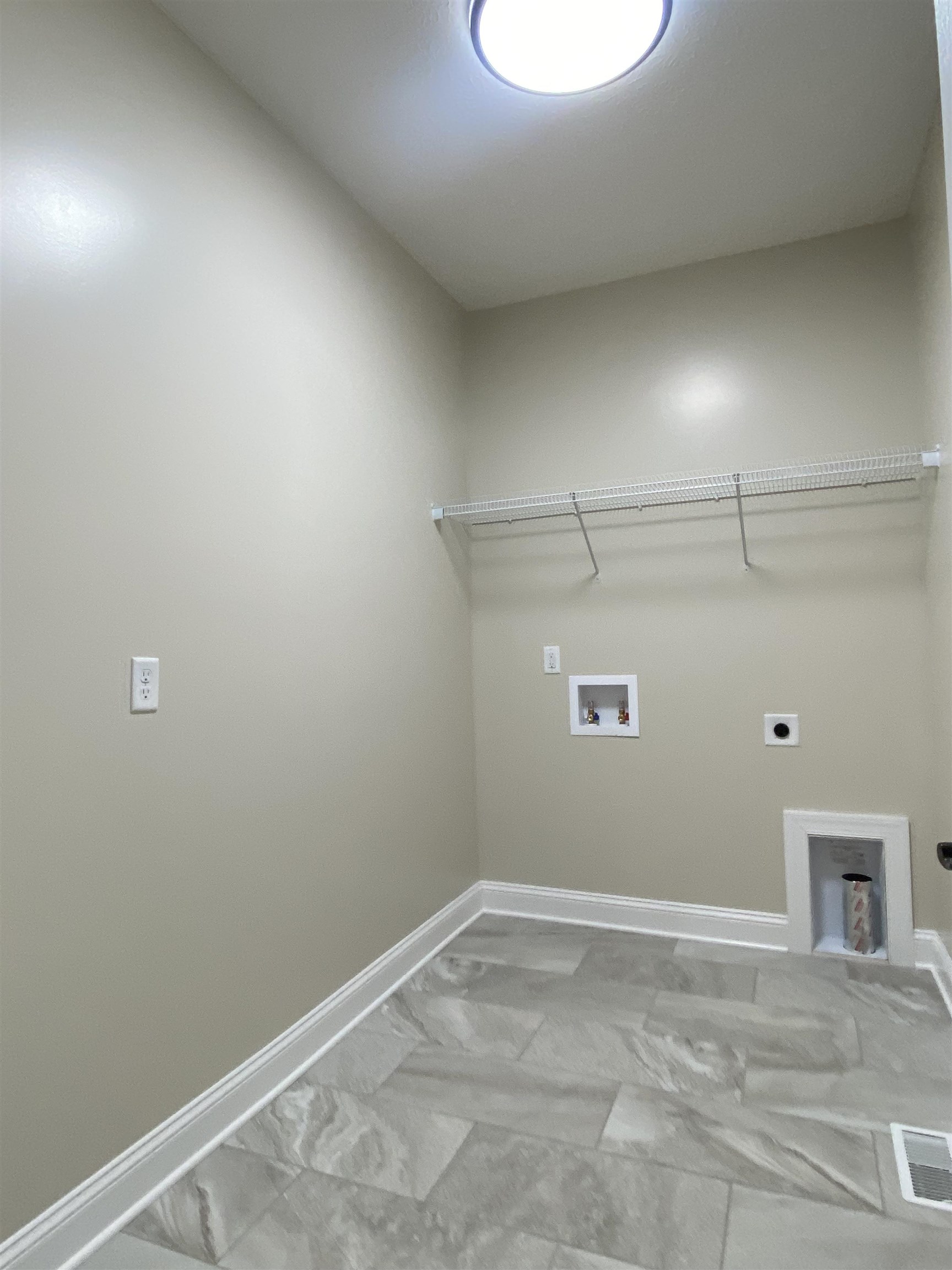128 Fall Ridge Drive Stuarts Draft, VA 24477 - Photo 17 of 31 Gallery Image 17