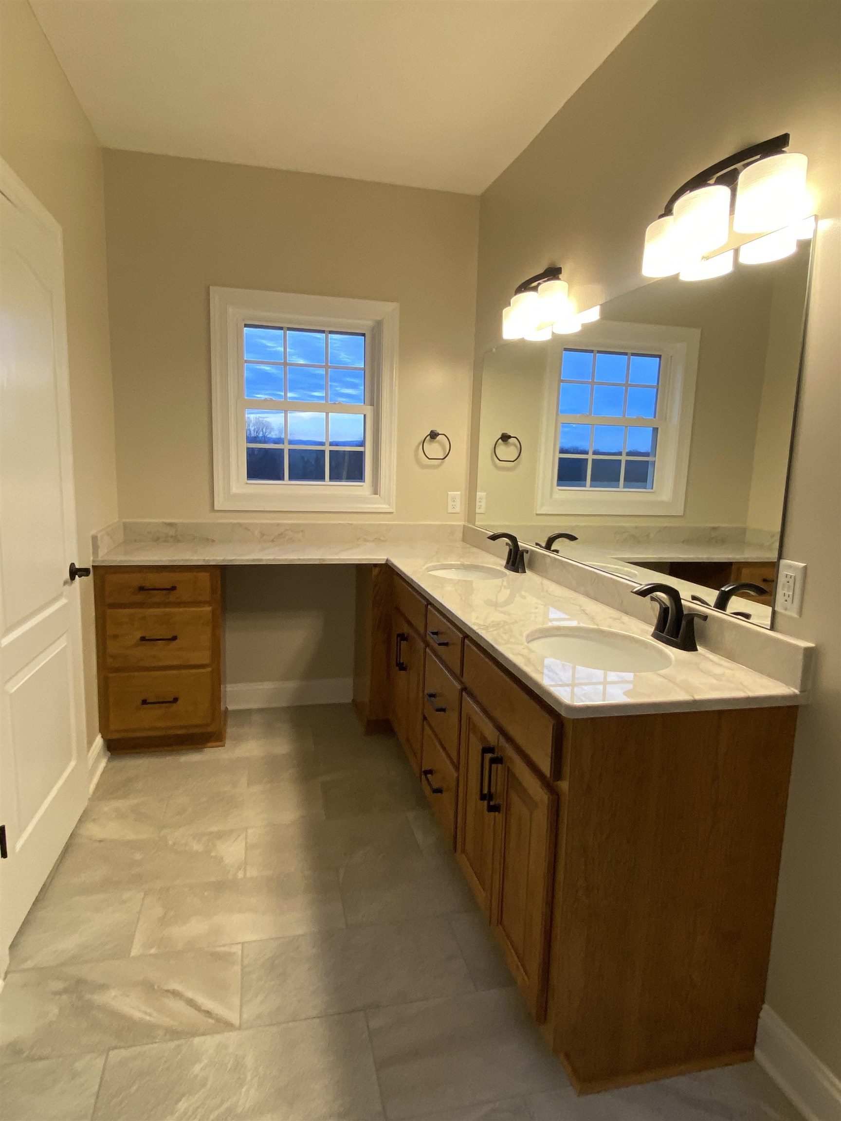 128 Fall Ridge Drive Stuarts Draft, VA 24477 - Photo 20 of 31 Gallery Image 20