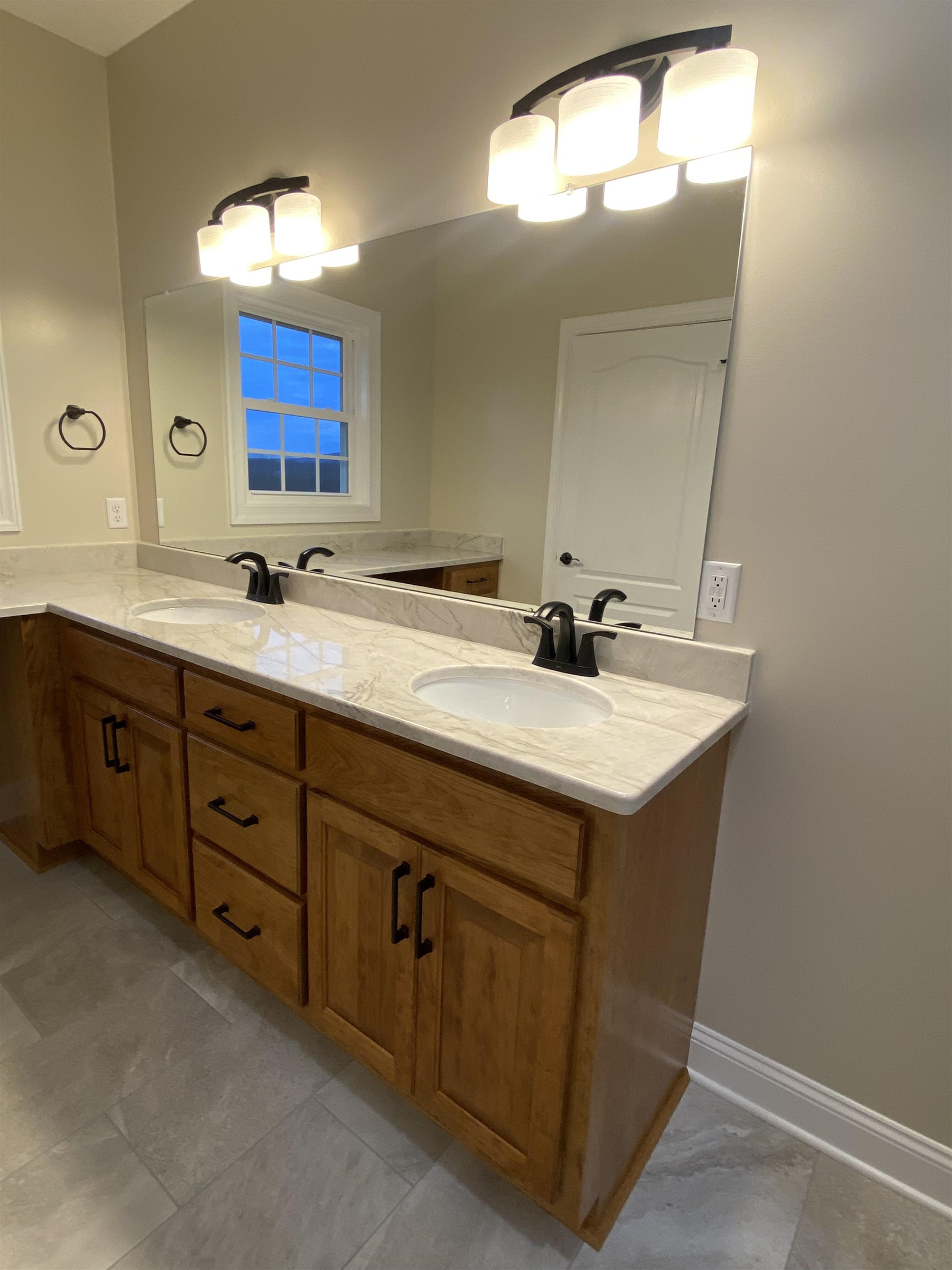 128 Fall Ridge Drive Stuarts Draft, VA 24477 - Photo 23 of 31 Gallery Image 23