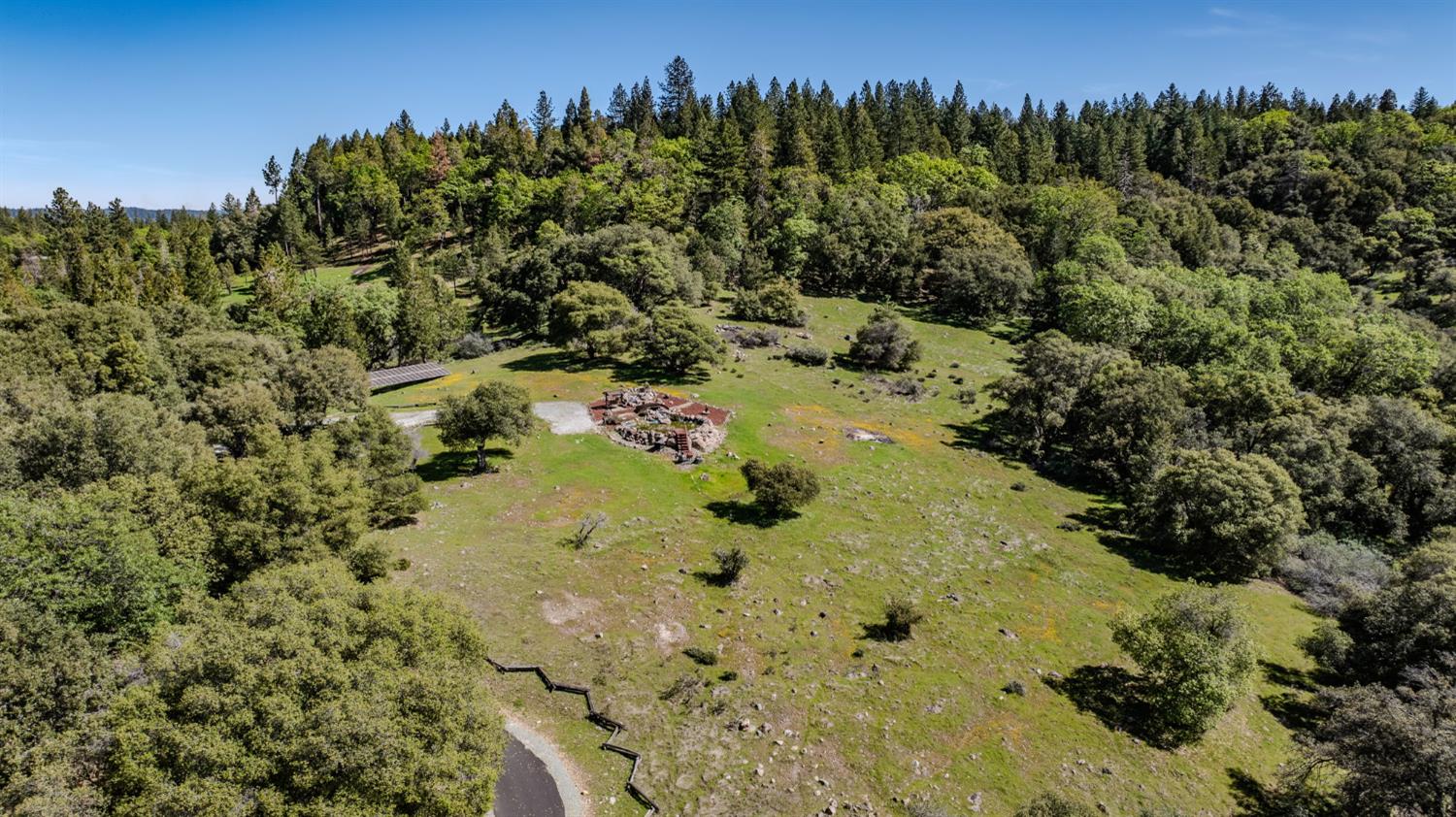 22401 Volcano Hills Road Pioneer, CA 95689 - Photo 35 of 43