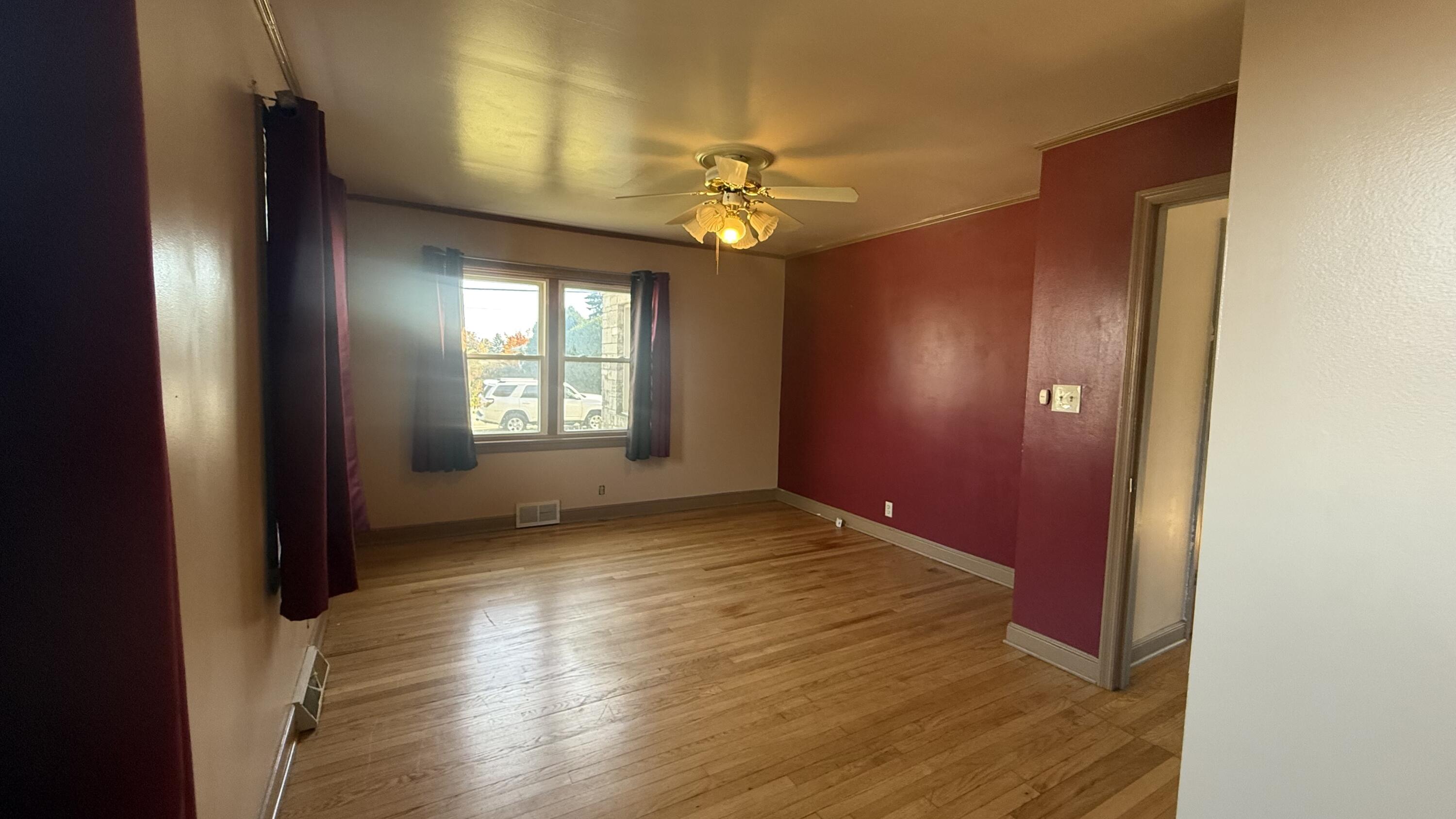 3200 North Main Street Racine, WI 53402 - Photo 13 of 33 IMG_2178