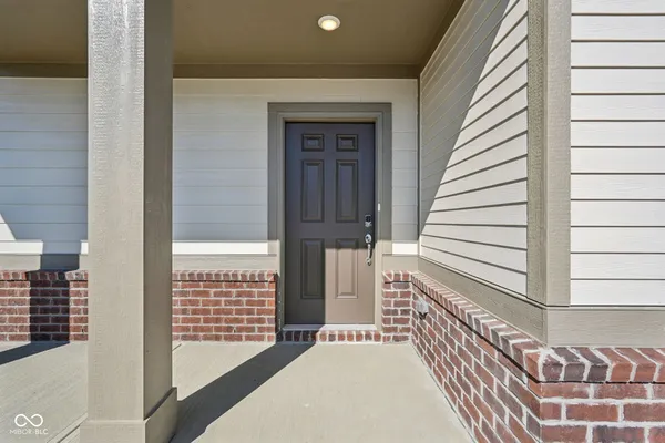 $399,999 | 2736 Evergreen Avenue, Plainfield, IN 46168