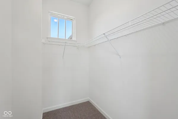 $399,999 | 2736 Evergreen Avenue, Plainfield, IN 46168