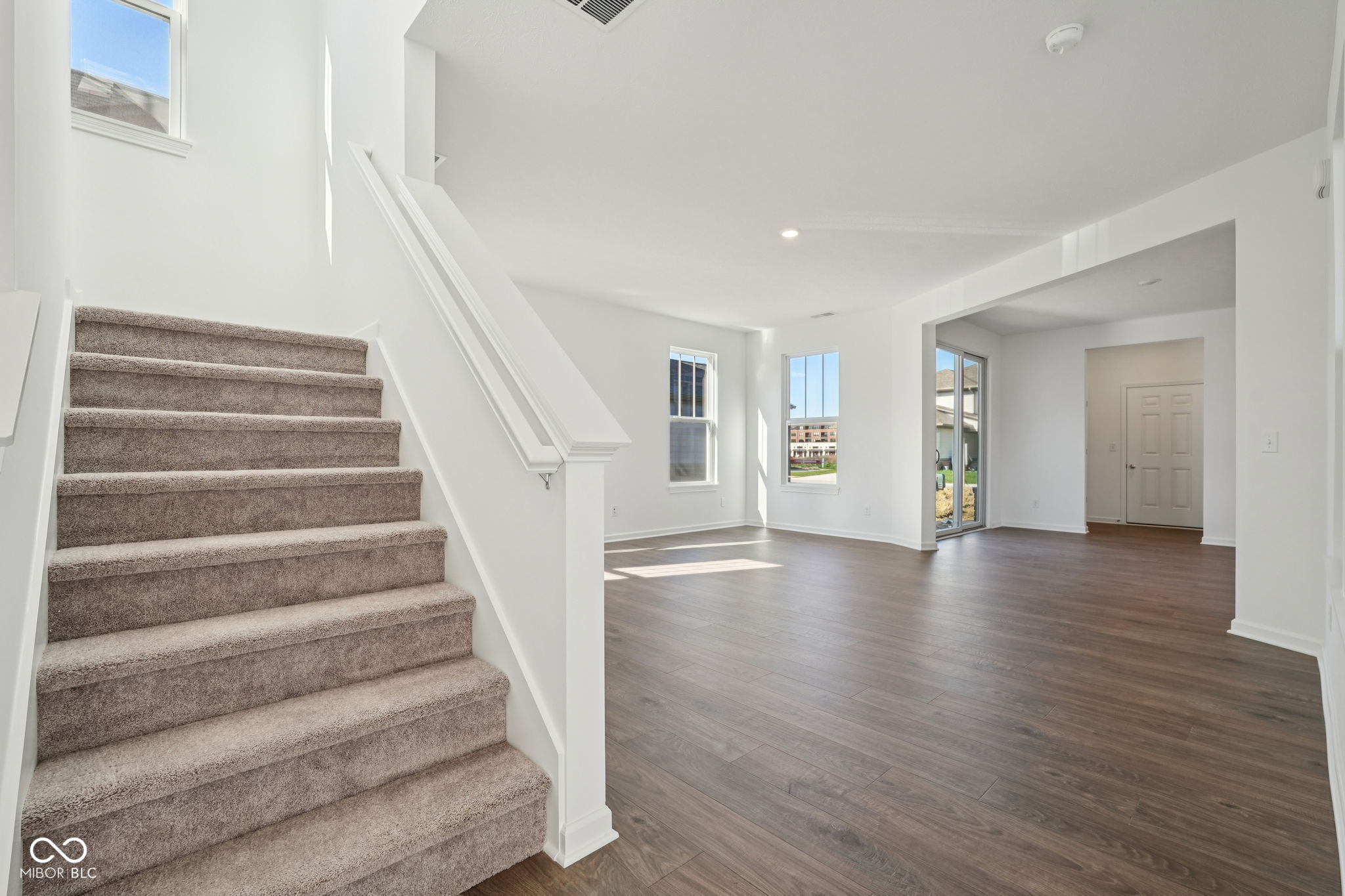 2736 Evergreen Avenue Plainfield, IN 46168 - Photo 3 of 53