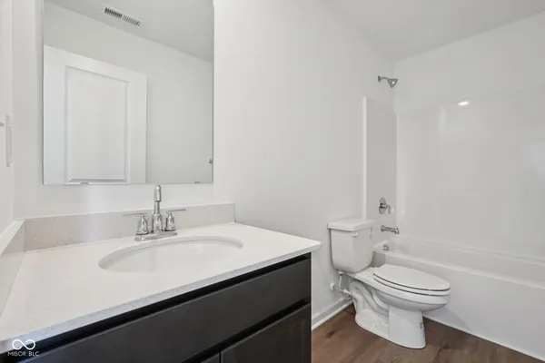 $399,999 | 2736 Evergreen Avenue, Plainfield, IN 46168