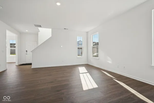 $399,999 | 2736 Evergreen Avenue, Plainfield, IN 46168