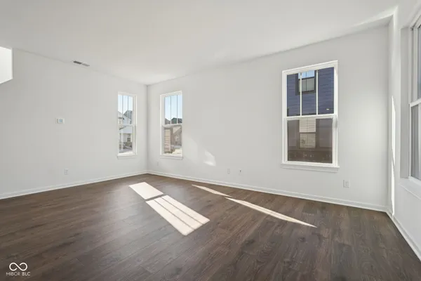 $399,999 | 2736 Evergreen Avenue, Plainfield, IN 46168