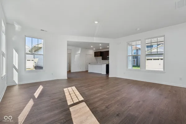 $399,999 | 2736 Evergreen Avenue, Plainfield, IN 46168