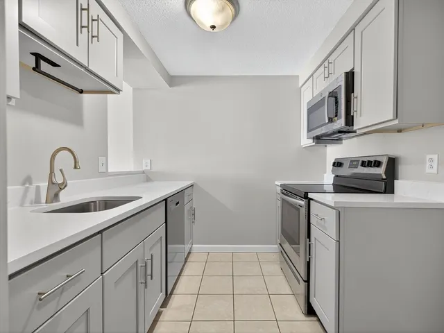$2,800 | 59-69 Msgr Patrick J Lydon Way, Unit 311, Boston, MA 02124