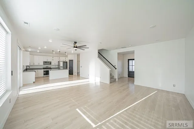 $469,999 | 2954 Sydney Idaho Falls, Idaho Falls, ID 83401