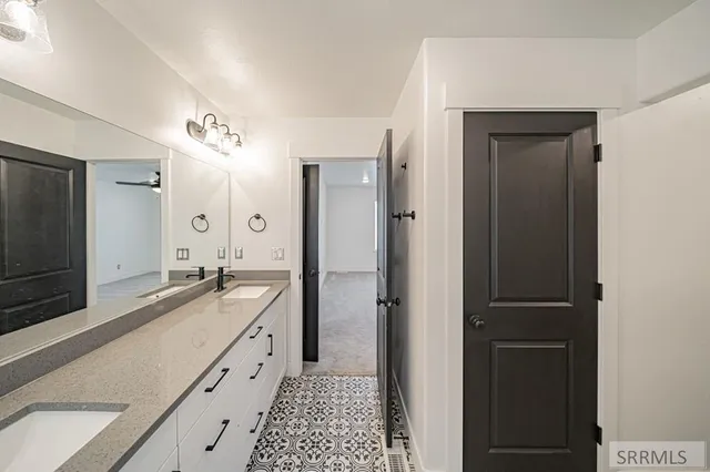 $469,999 | 2954 Sydney Idaho Falls, Idaho Falls, ID 83401