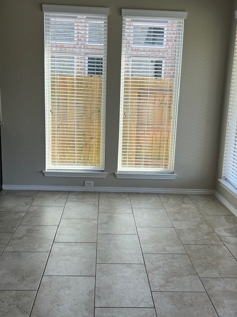 2730 Cutter Court Manvel, TX 77578 - Photo 19 of 39 a view of an empty room with a window