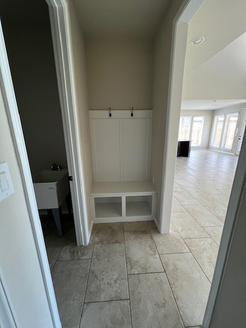 2730 Cutter Court Manvel, TX 77578 - Photo 23 of 39 a view of an empty walk in closet