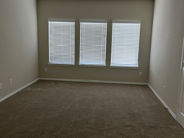 2730 Cutter Court Manvel, TX 77578 - Photo 35 of 39 a view of a room that has a window in it
