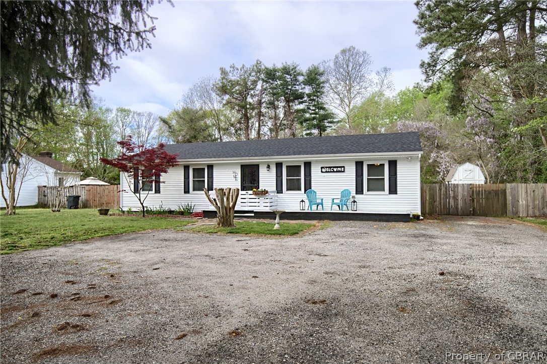 4486 Hickory Fork Road Gloucester, VA 23061 - Photo 3 of 26 Gallery Image 3