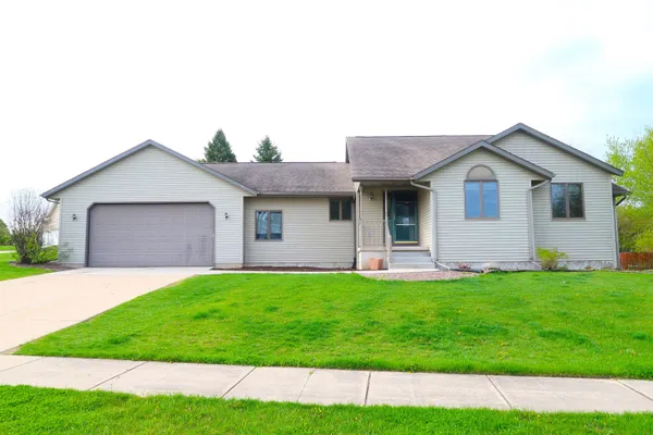 $534,900 | 6788 Bootmaker Way, Windsor, WI 53598