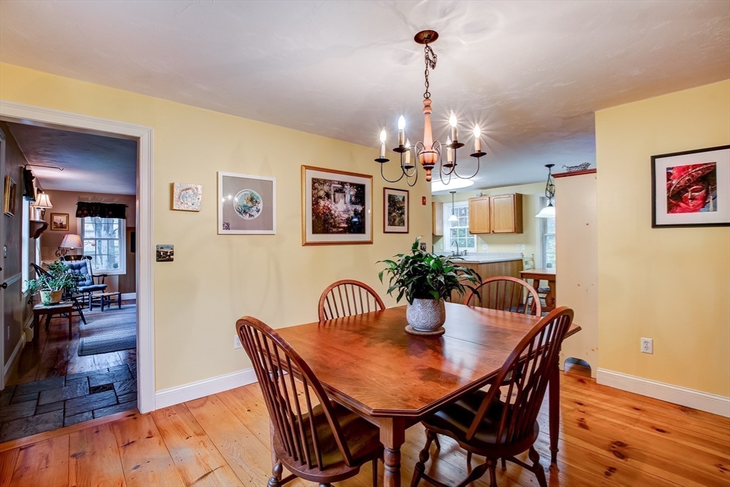 58 Castle Road Fitchburg, MA 01420 - Photo 11 of 38