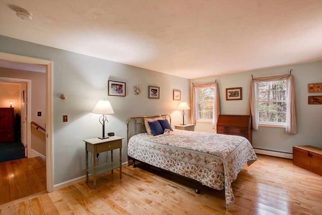 58 Castle Road Fitchburg, MA 01420 - Photo 19 of 38