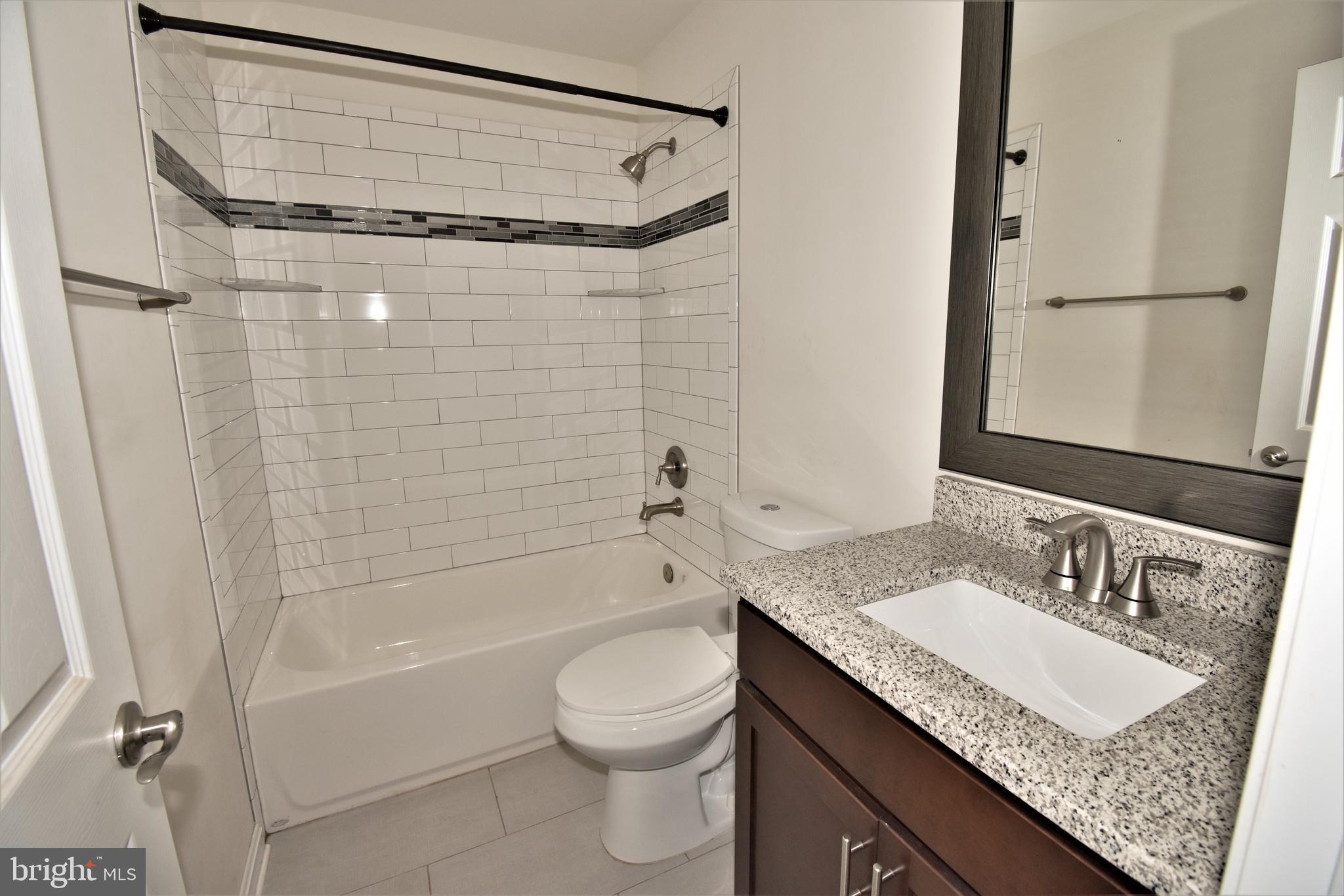 199 North Rappahannock Street Remington, VA 22734 - Photo 26 of 34 Bathroom 2