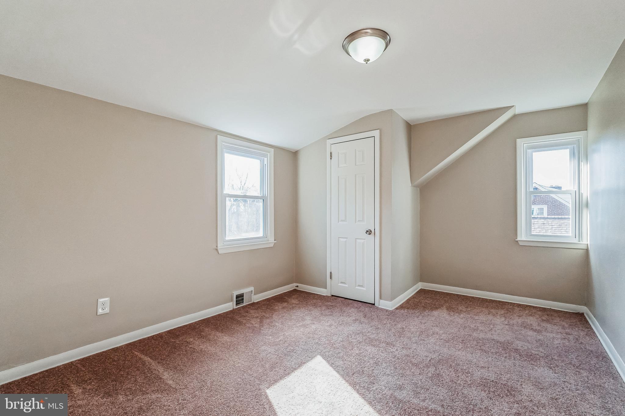 402 Ridge Avenue Kennett Square, PA 19348 - Photo 11 of 15 Gallery Image 11