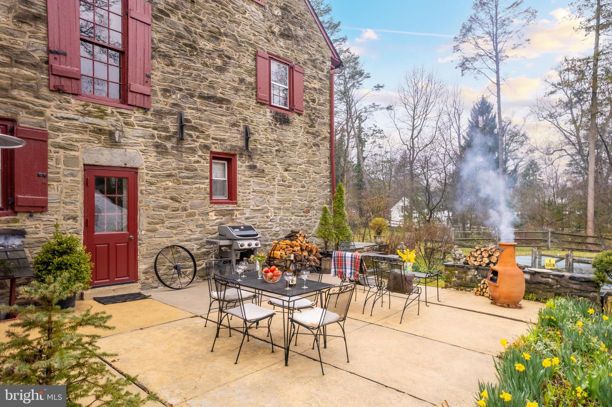 425 Roumfort Road Philadelphia, PA 19119 - Photo 29 of 34