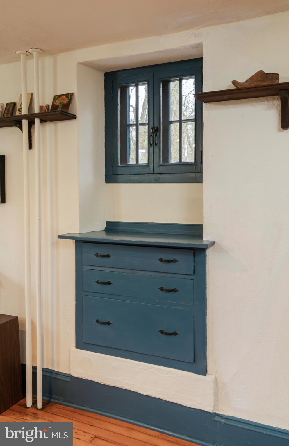 425 Roumfort Road Philadelphia, PA 19119 - Photo 7 of 34