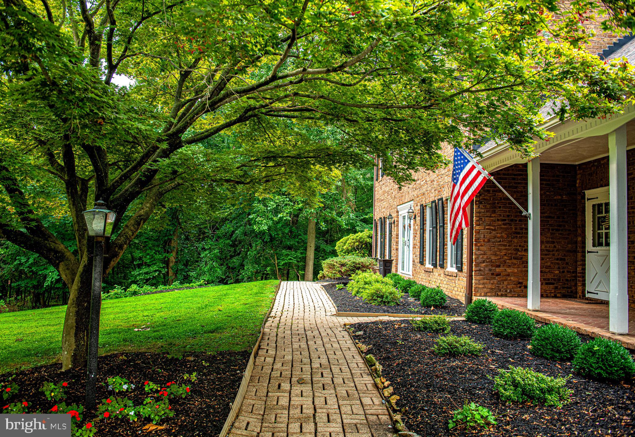 16515 Frederick Road Mount Airy, MD 21771 - Photo 10 of 45 Gallery Image 10