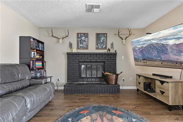 $399,000 | 21921 Fig Court, Tehachapi, CA 93561